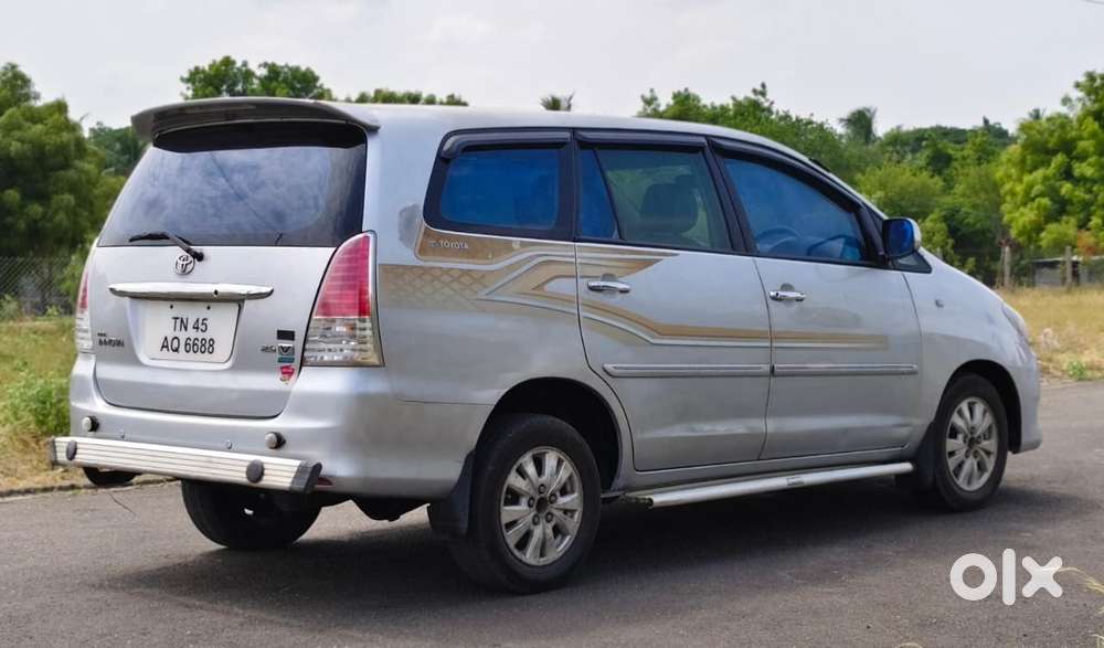 Toyota Innova 2.5 V 7 Str, 2009, Diesel