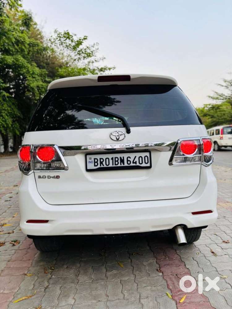 Toyota Fortuner 3.0 4x4 Manual, 2012, Diesel