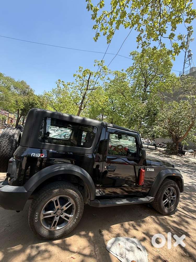 Mahindra Petrol Car 2015
