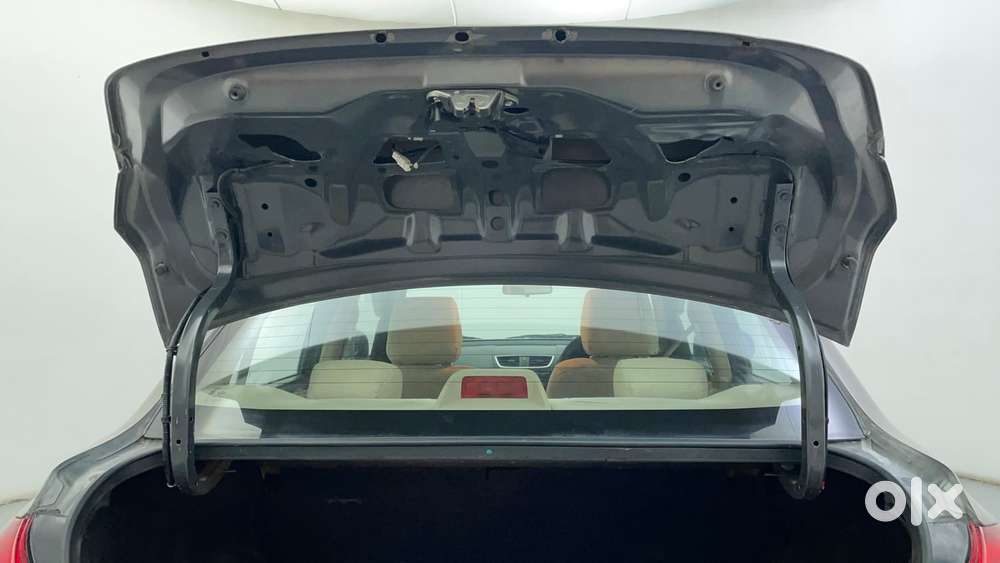 Maruti Suzuki Swift Dzire 1.2 Zxi, 2015, Petrol