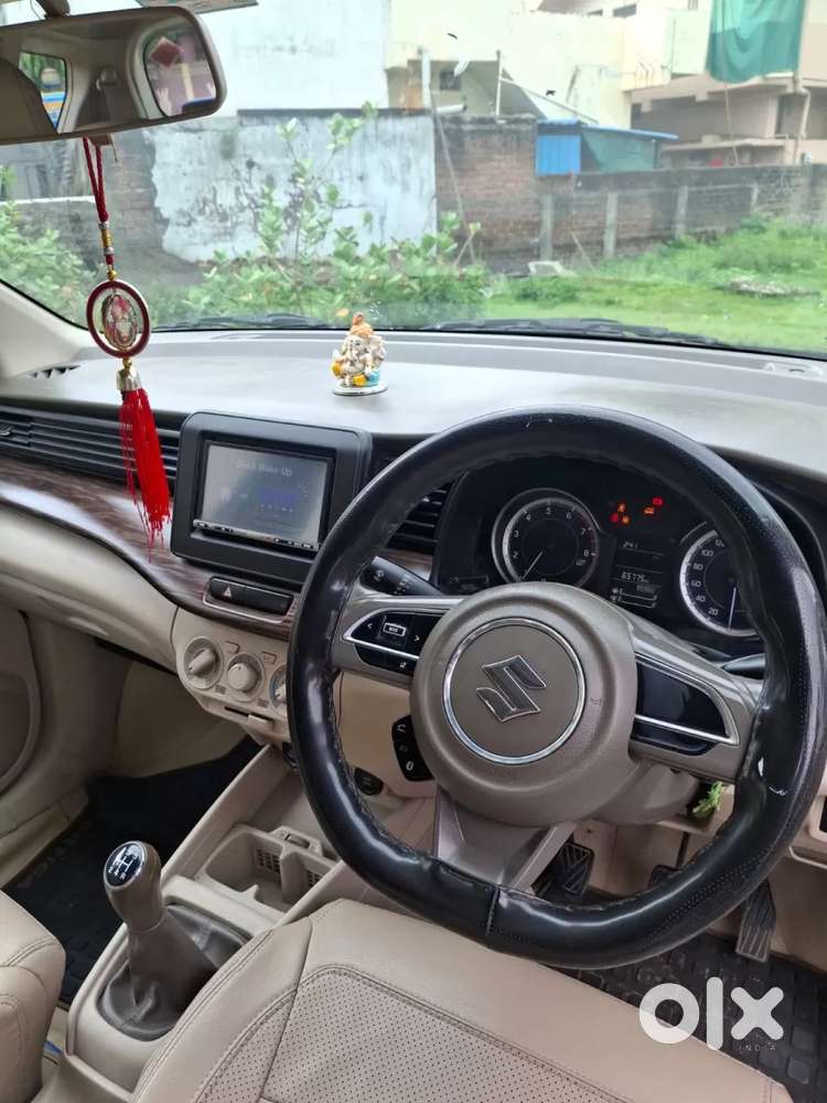 Maruti Suzuki Ertiga 1.5 Vxi, 2022, Petrol