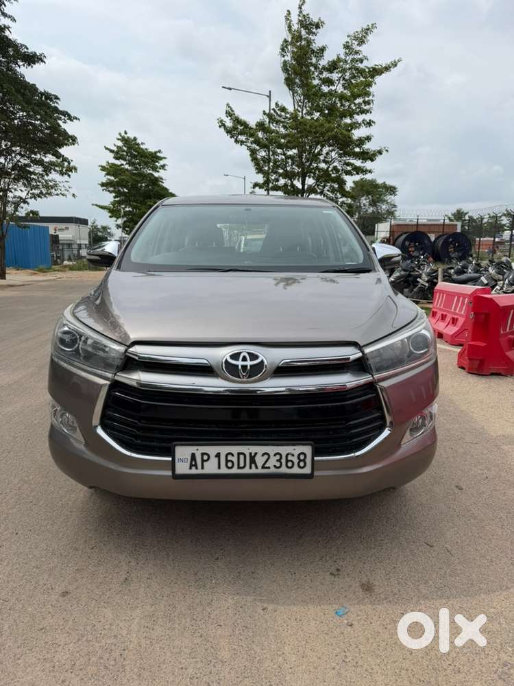 Toyota Innova Crysta 2016 Model Diesel