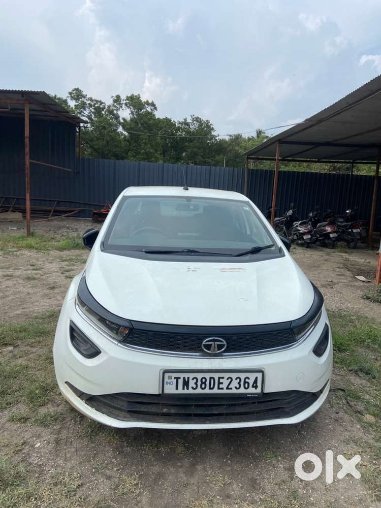 Tata Altroz Petrol 2023