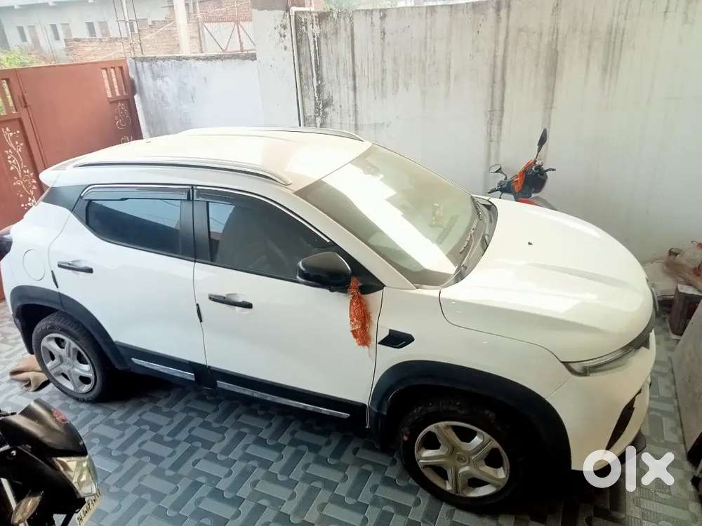Renault Kiger 2024 Petrol 14000 Km Driven