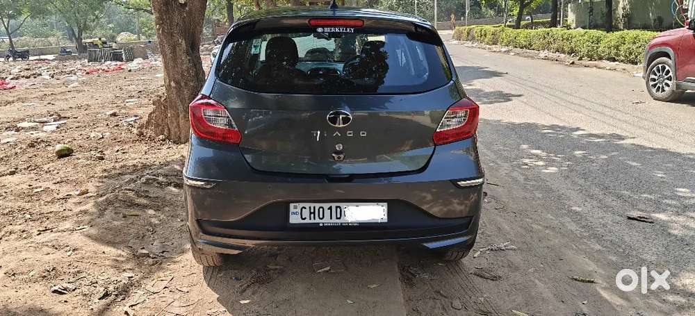 Brand New, 2 Months Old Car With Touch Screen, Android Auto, Dashcam