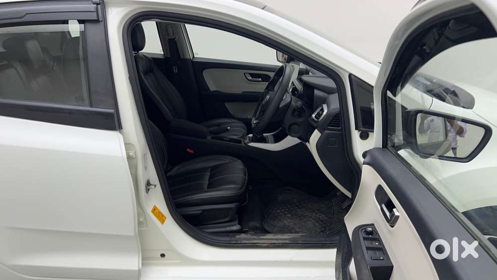 Tata Altroz Xz, 2022, Petrol