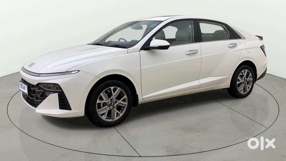 Hyundai Verna 1.5 Sx (o) Ivt, 2024, Petrol