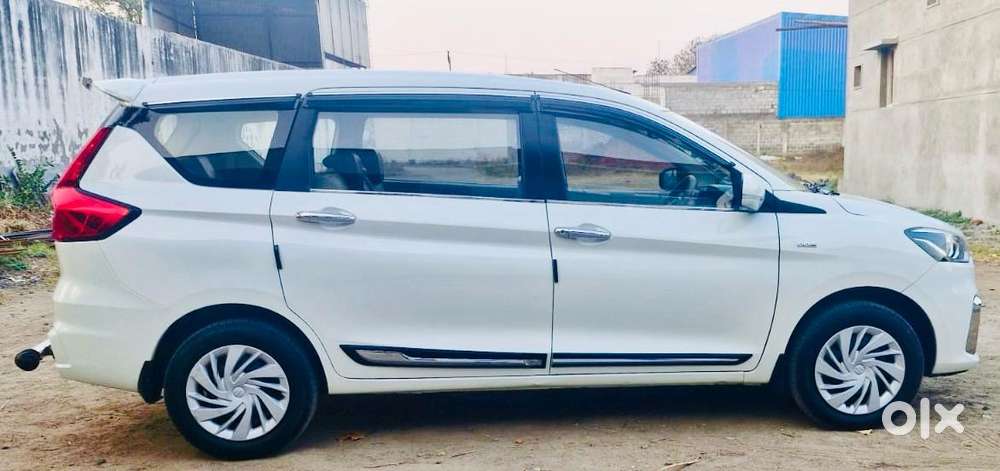 Maruti Suzuki Ertiga 1.5 Vxi, 2021, Petrol