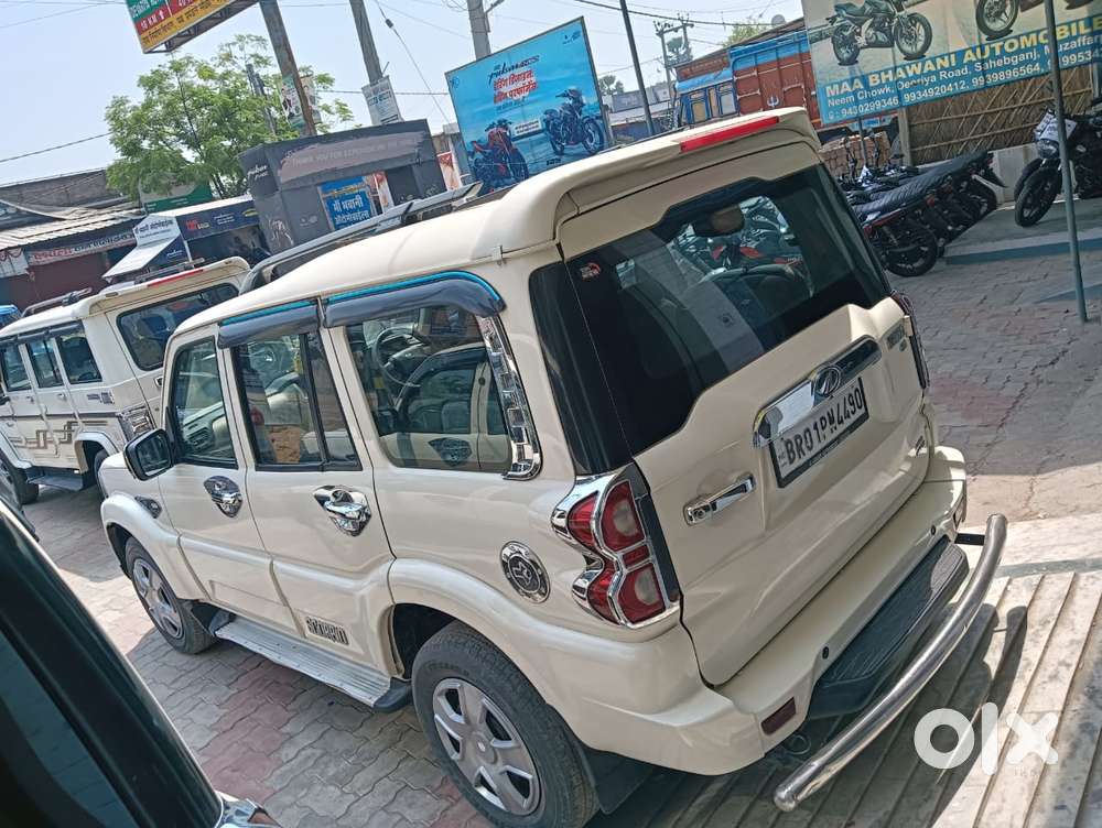 Mahindra Scorpio [ ] 2.2 S5, 2022