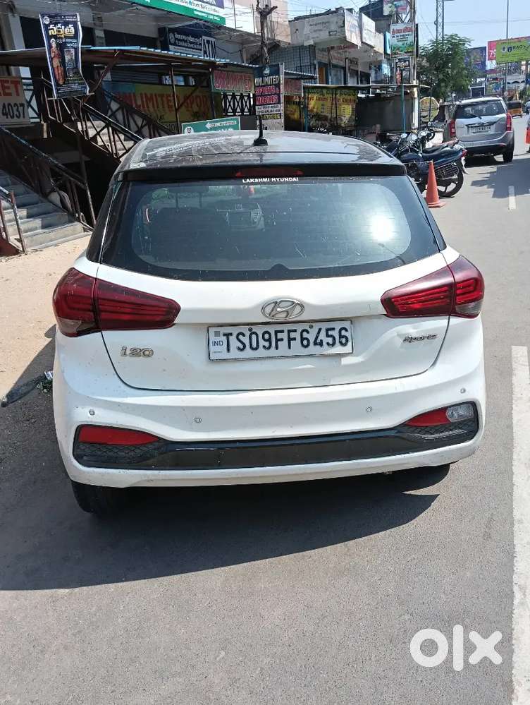 Hyundai I20 2019 Petrol 140000 Km Driven