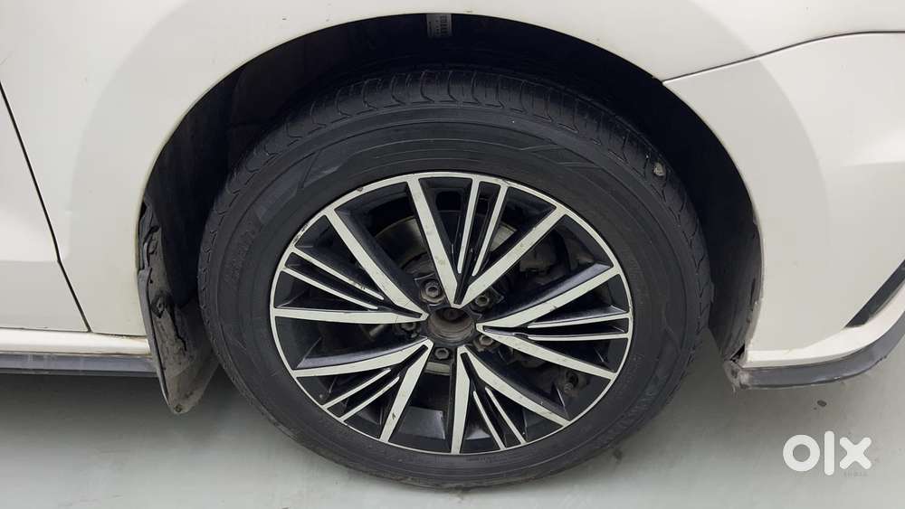 Volkswagen Vento Tsi, 2021, Petrol