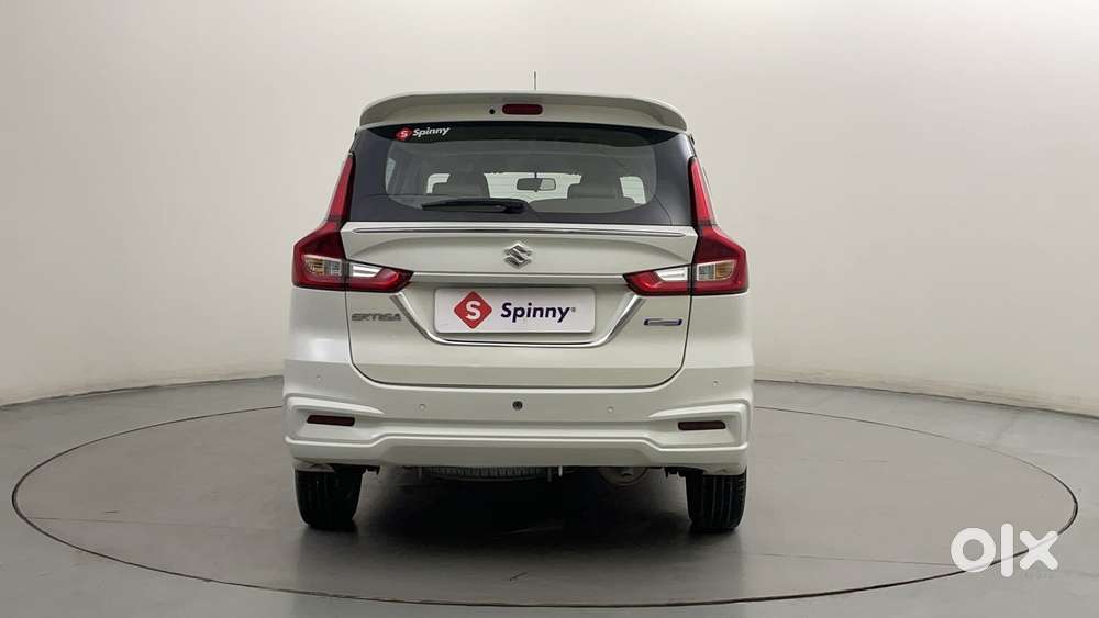 Maruti Suzuki Ertiga Zxi At, 2022, Petrol