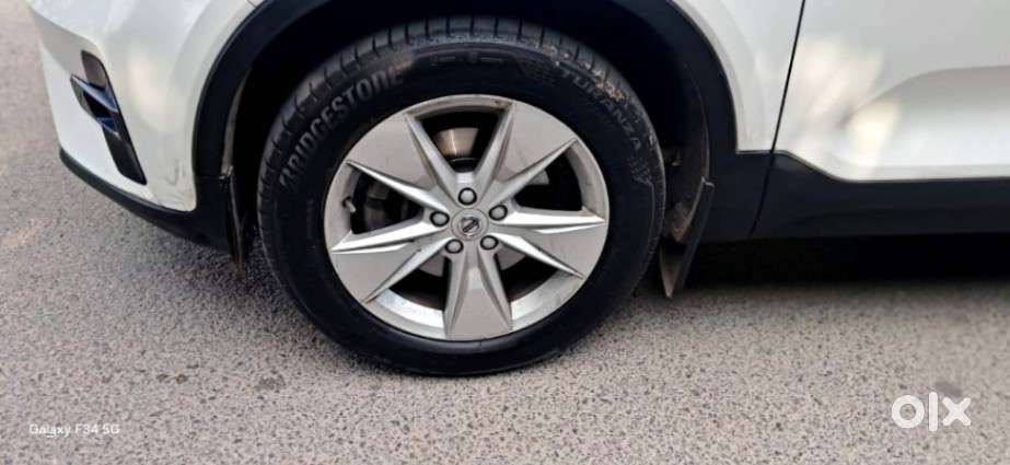 Volvo Xc40 D4 R-design, 2022, Petrol