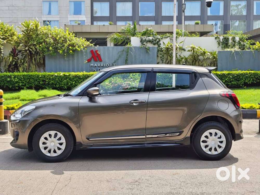 Maruti Suzuki Swift Vxi + Manual, 2022, Petrol