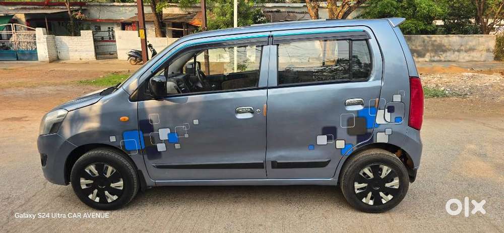 Maruti Suzuki Wagon R Vxi 1.0, 2018, Petrol
