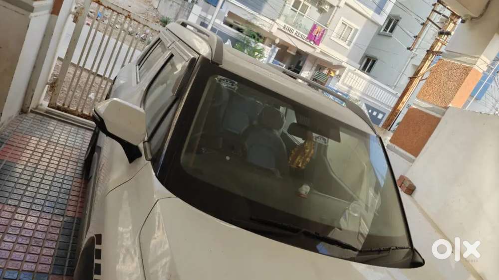 Kia Syros 2025 Petrol 4800 Km Driven