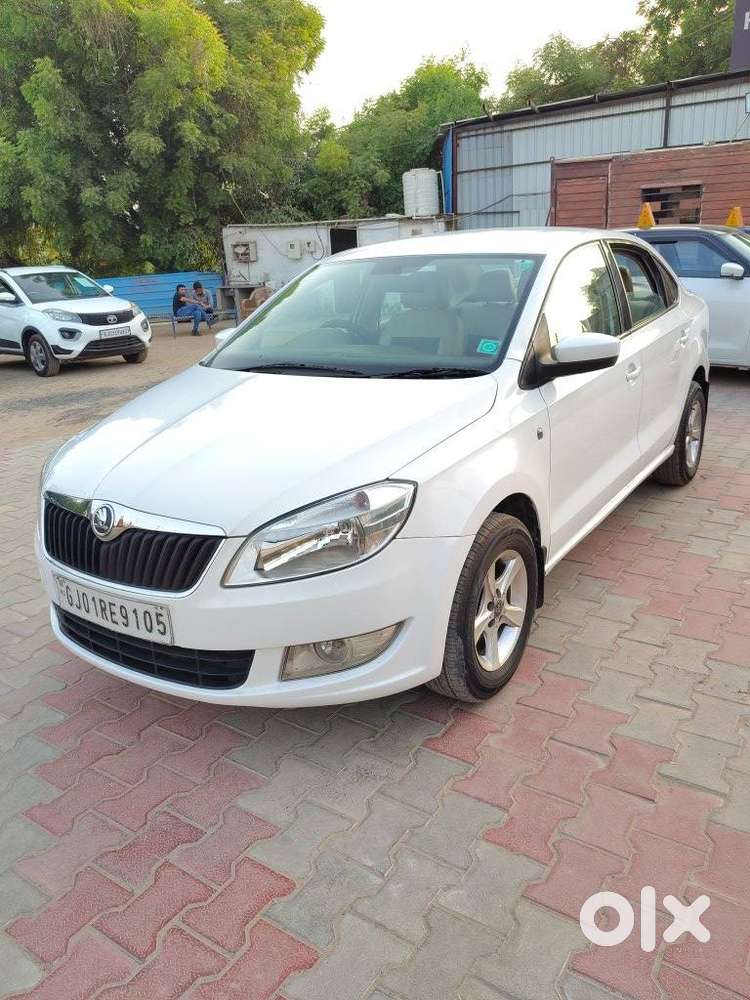 Skoda Rapid 2011-2013 1.6 Mpi At Ambition, 2014, Petrol