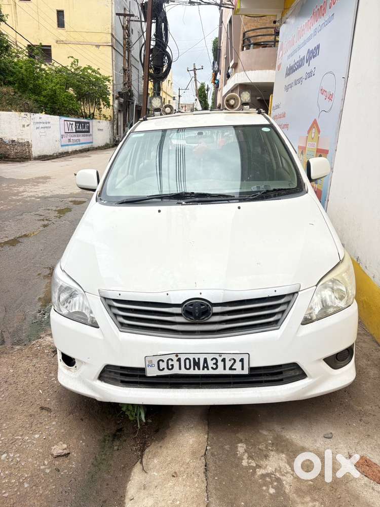 Toyota Innova Diesel 2013