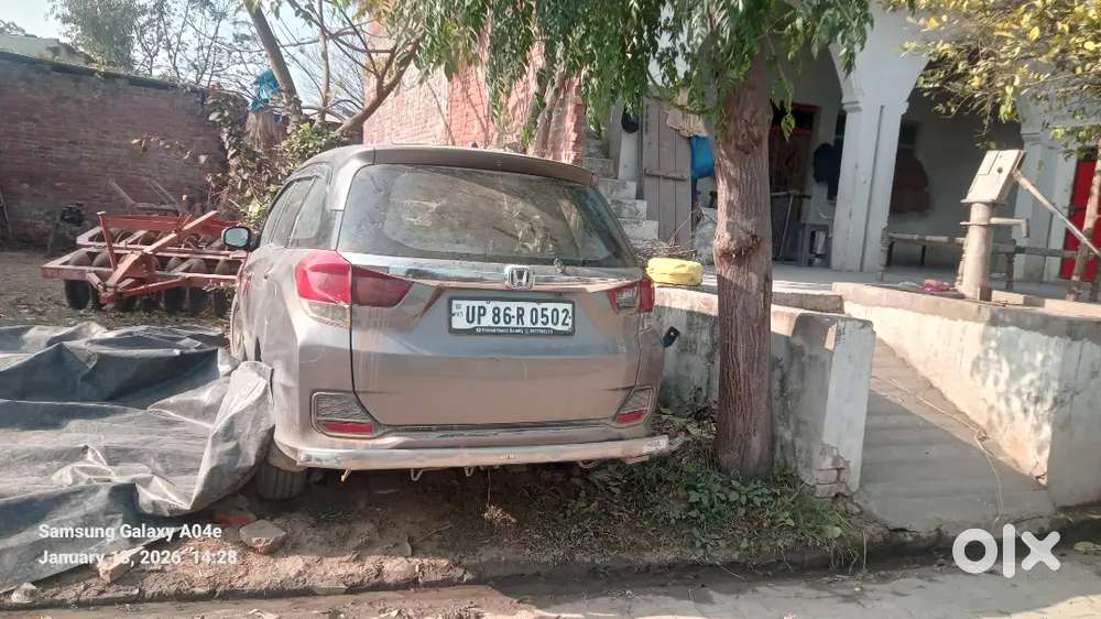 Honda Mobilio 2015 Diesel 99000 Km Driven