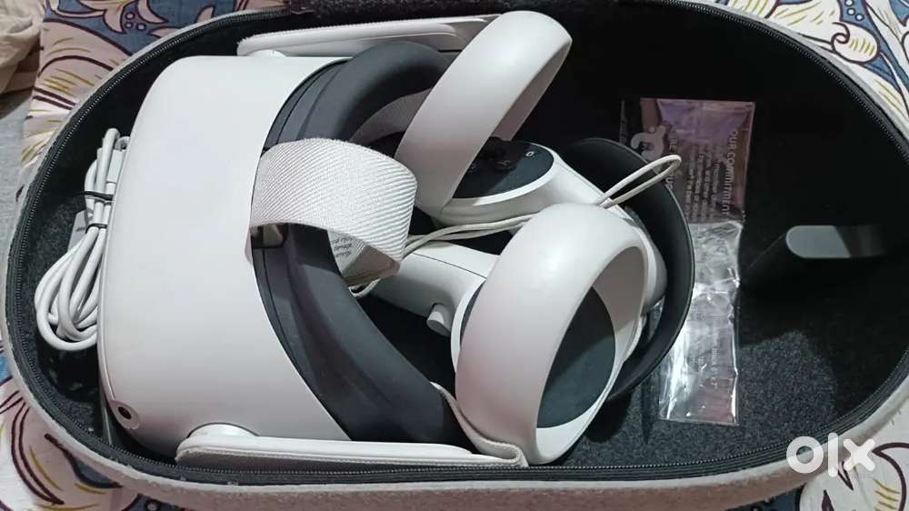 Meta vr box quest 2