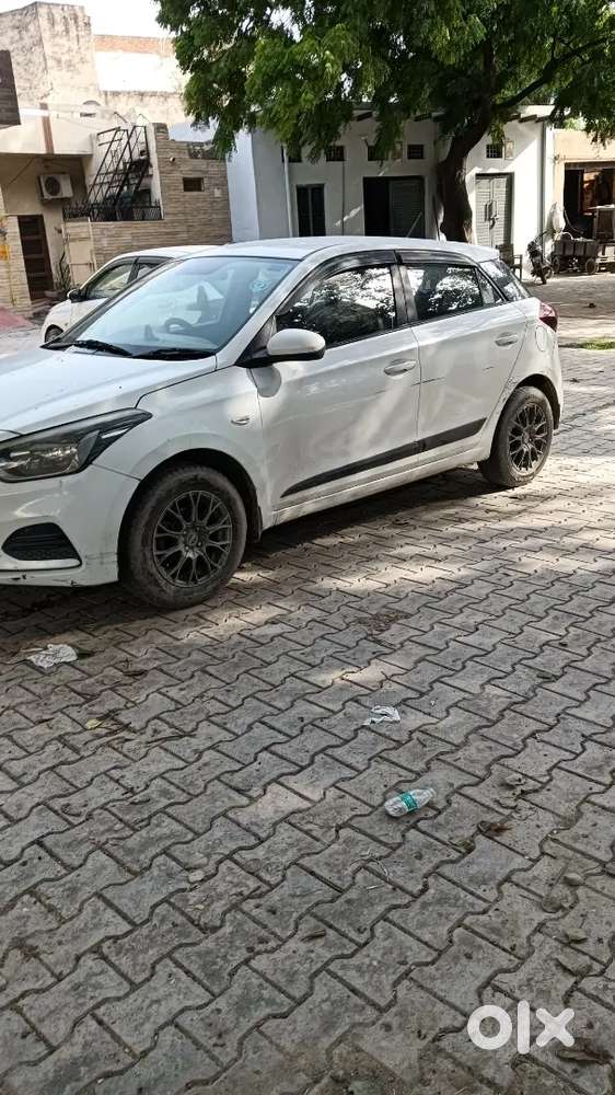 Non Accidentally Car