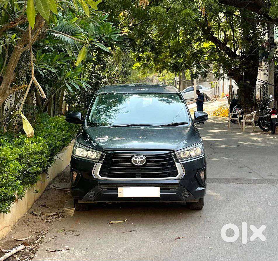 Toyota Innova Crysta 2.4 Gx Limited Edition At 7 Str, 2021, Diesel