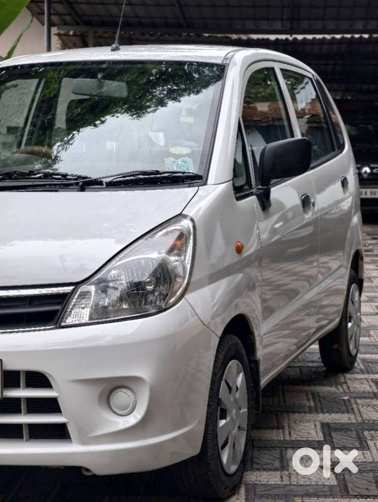 Maruti Suzuki Zen Estilo Lxi Bs Iv, 2013, Petrol