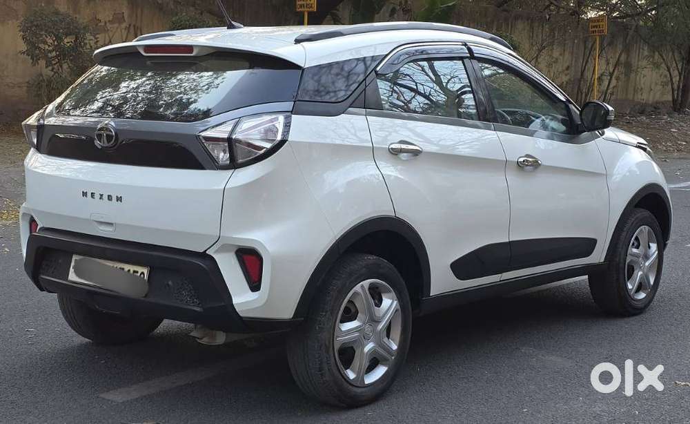 Tata Nexon 1.2 Revotron Xm, 2020, Petrol