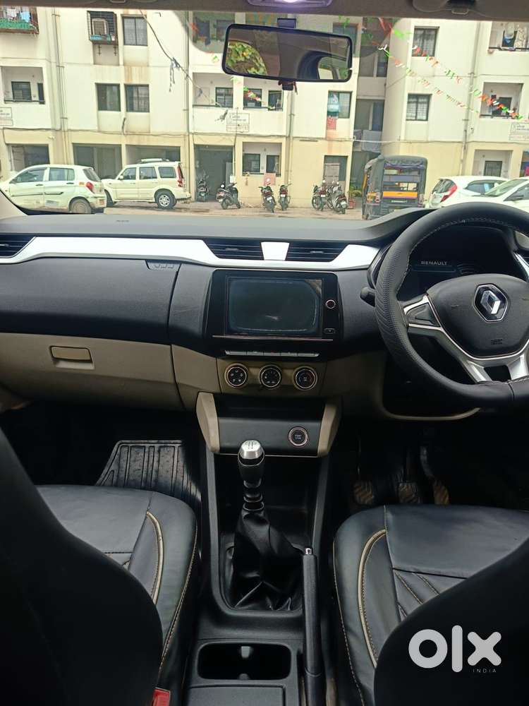 Renault Triber Rxz, 2020, Petrol