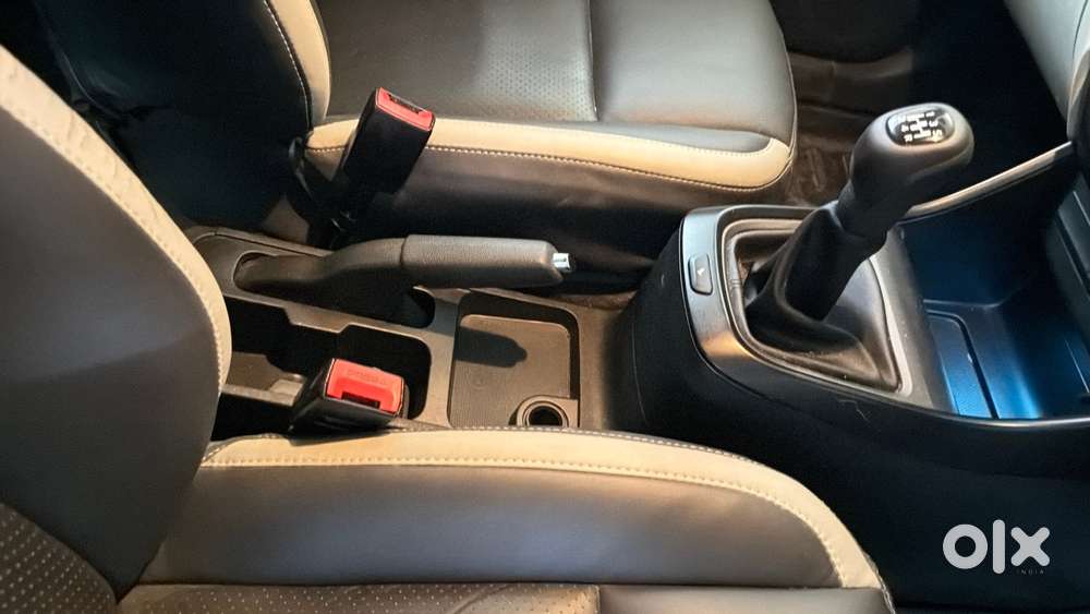 Tata Altroz Xm Plus Petrol, 2023, Petrol