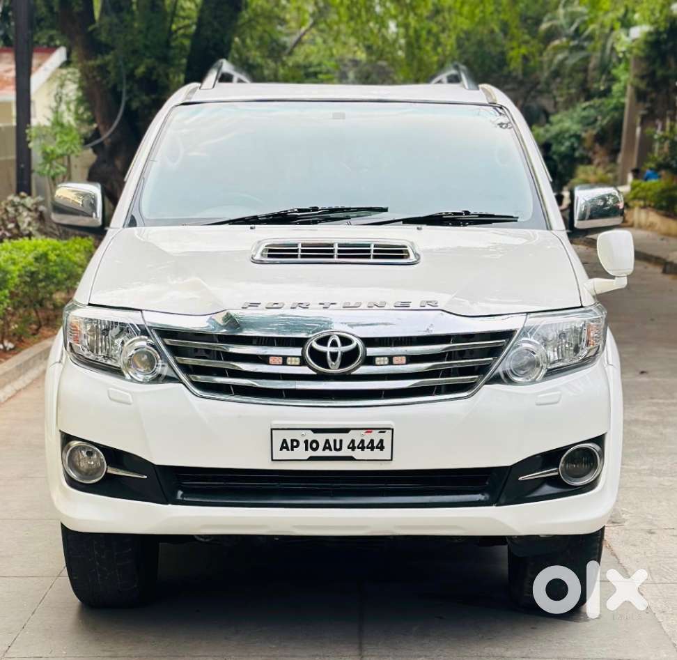 Toyota Fortuner 3.0 4x4 Manual, 2010, Diesel
