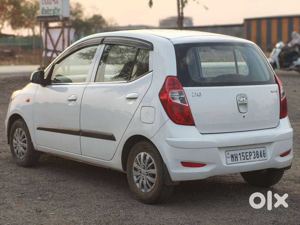 Hyundai I10 Sportz, 2014, Petrol