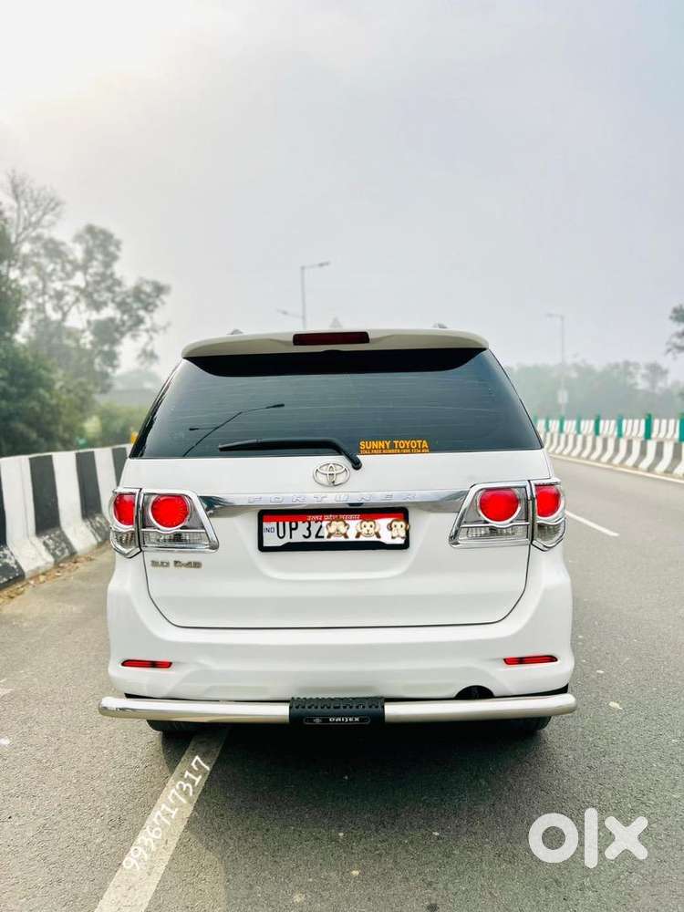 Toyota Fortuner Car 4x2 Mt Diesel Good Condition