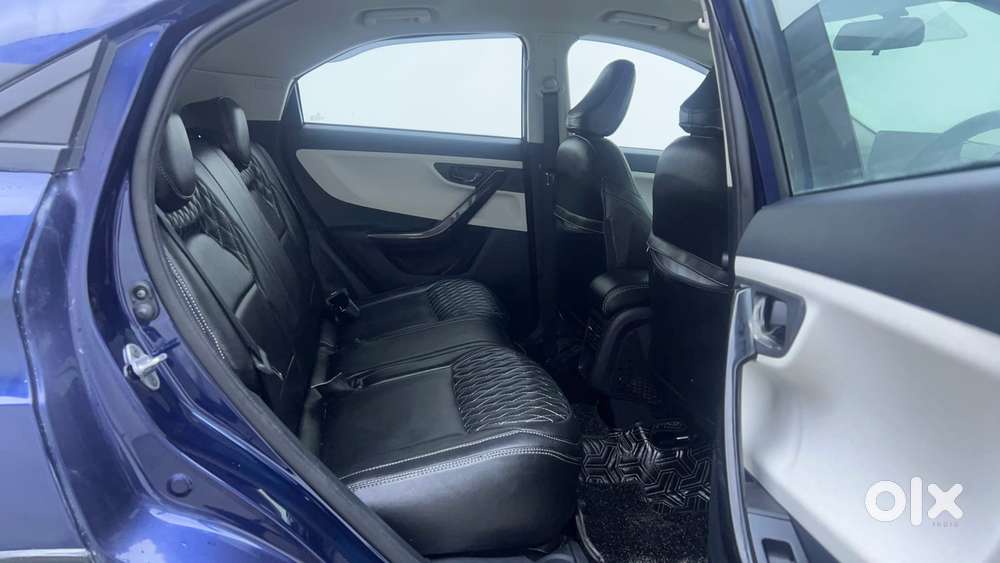 Tata Nexon Pure 1.2 Revotron Petrol 6 Mt, 2026, Petrol
