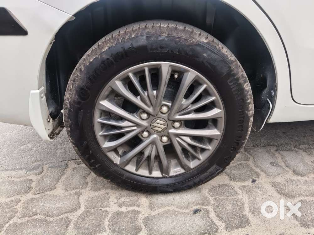 Maruti Suzuki Ertiga Zxi At Shvs, 2019, Petrol