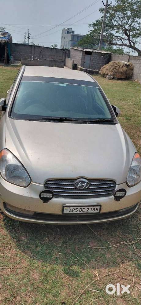 Car On Condition And 20 Mileage On  Highways
