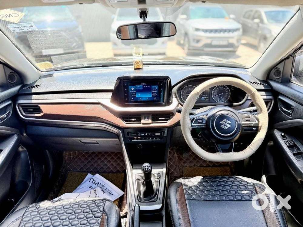 Maruti Suzuki Brezza 1.5 Zxi Cng Dual Tone, 2024, Cng & Hybrids