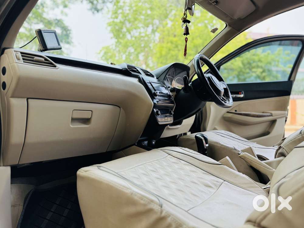 Maruti Suzuki Swift Dzire Zdi + Amt, 2017, Diesel