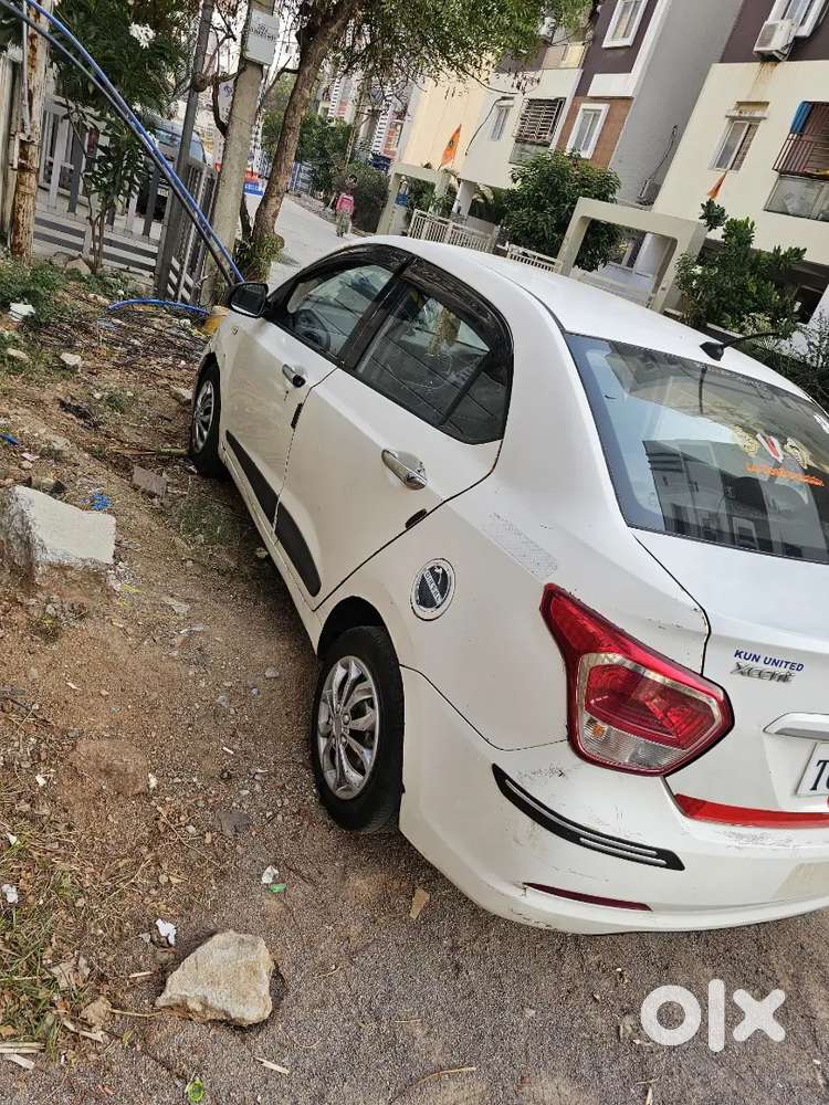 Hyundai Xcent 2016
