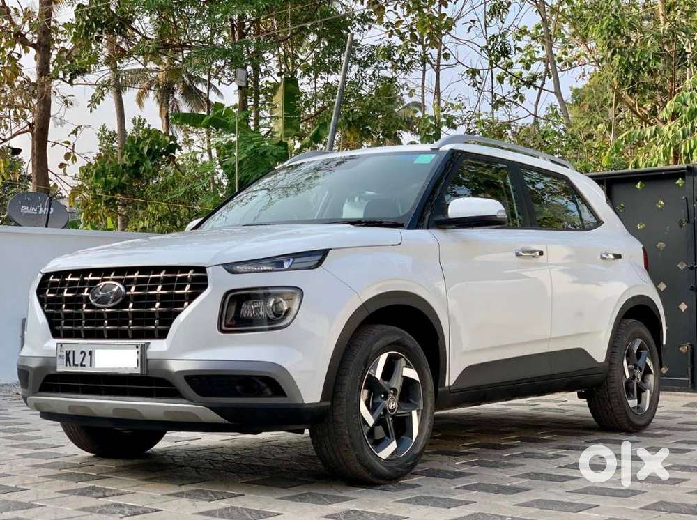 Hyundai Venue 1.0 Sx (o) Turbo Dct, 2019, Petrol