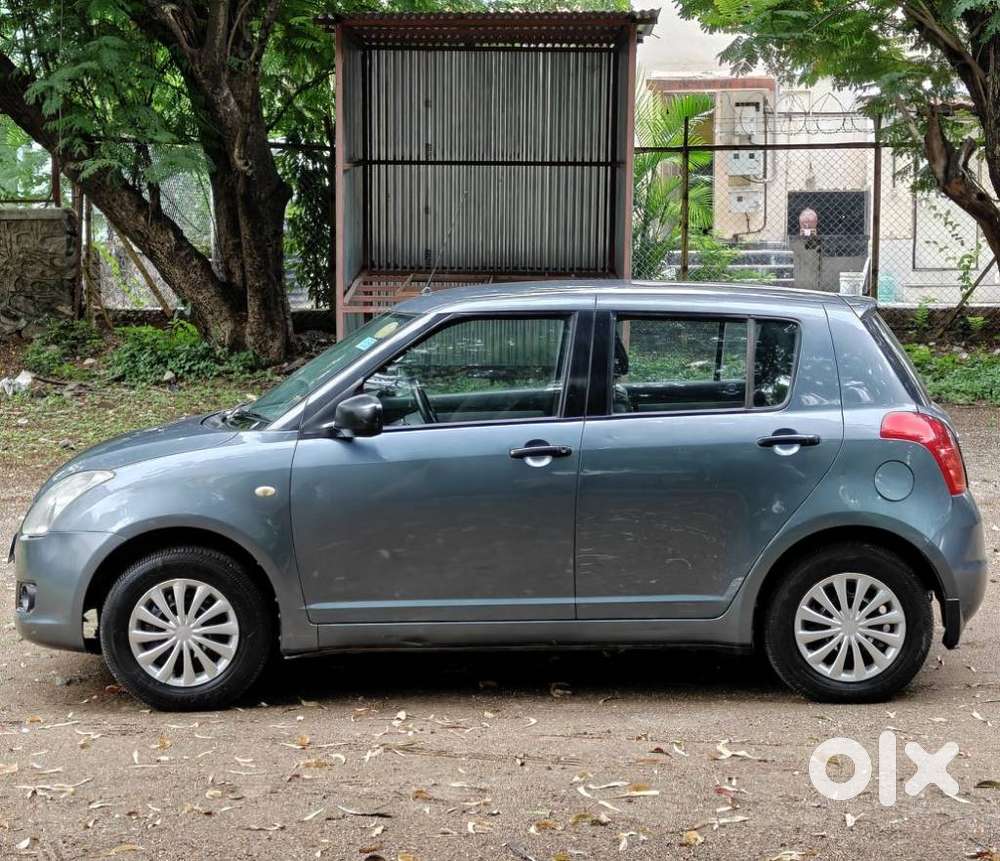Maruti Suzuki Swift Vxi Cng, 2010, Cng & Hybrids