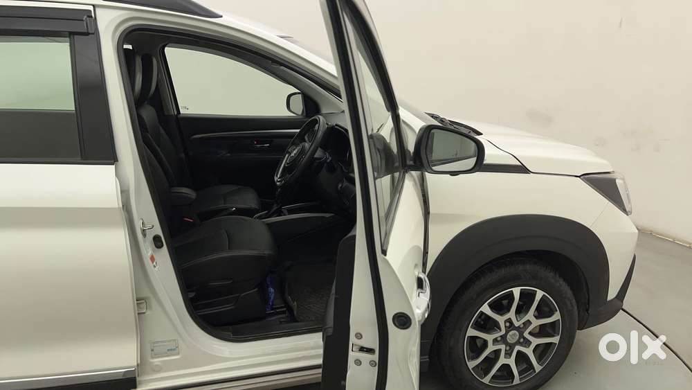 Maruti Suzuki Xl6 1.5 Alpha At, 2022, Petrol