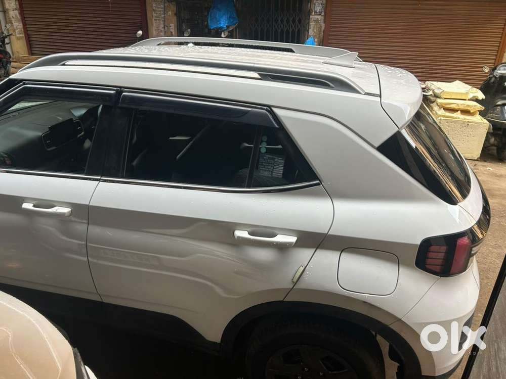 Hyundai Venue Petrol 2023