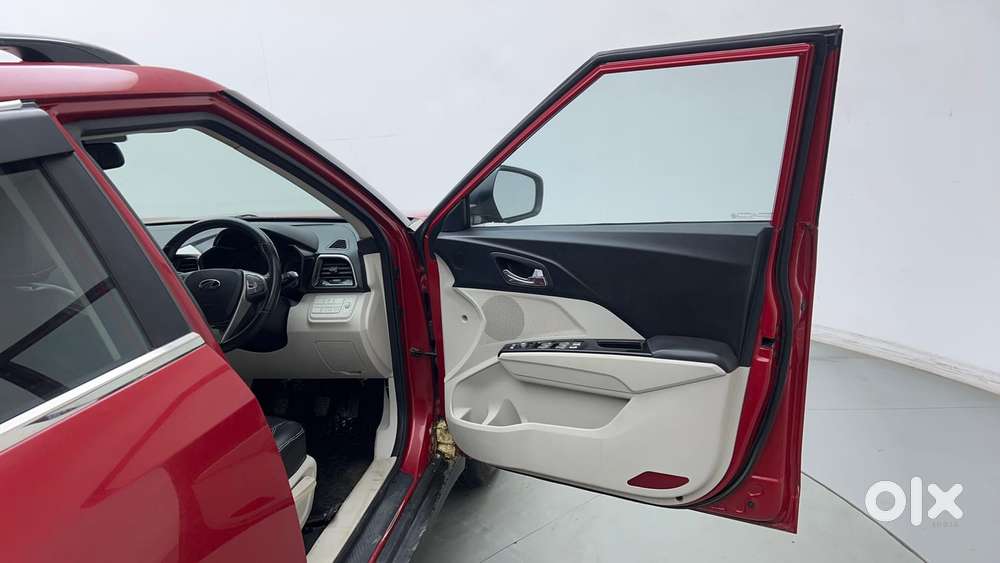 Mahindra Xuv300 W8 Option Diesel, 2022, Diesel