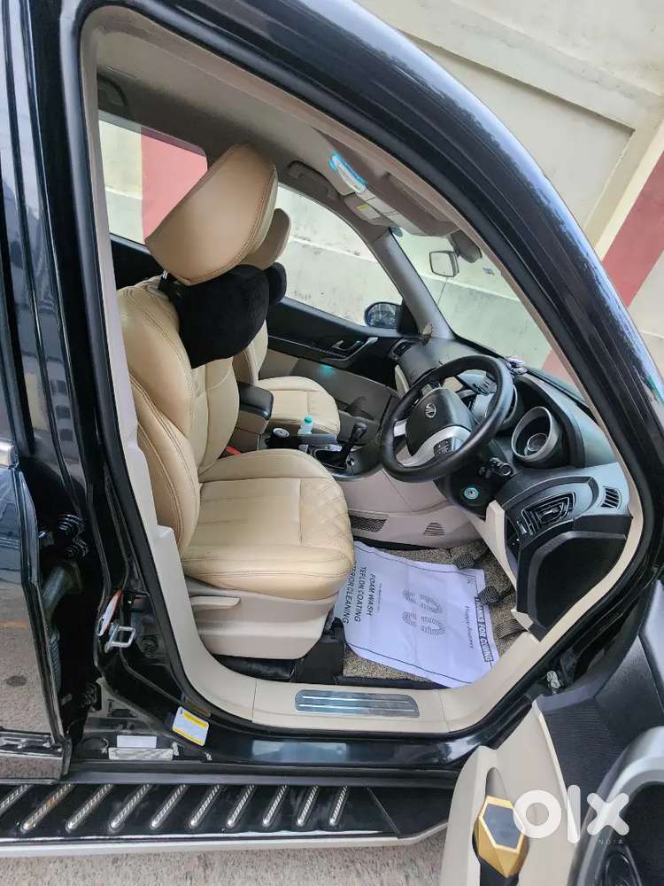 Mahindra Xuv500 Doctor Owned  Excellent Condition Genuine Reading