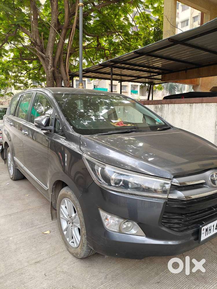 Toyota Innova Crysta 2.8 Z At  2016  Top-end  Grey