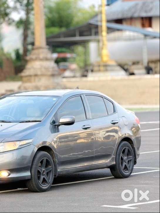 2009 Honda Cityv I-vtec 3nd Onwer Airbags And Steering Controls