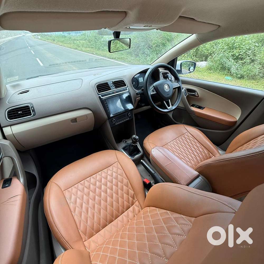 Skoda Rapid Elegance 1.6 Tdi Cr Manual, 2013, Diesel