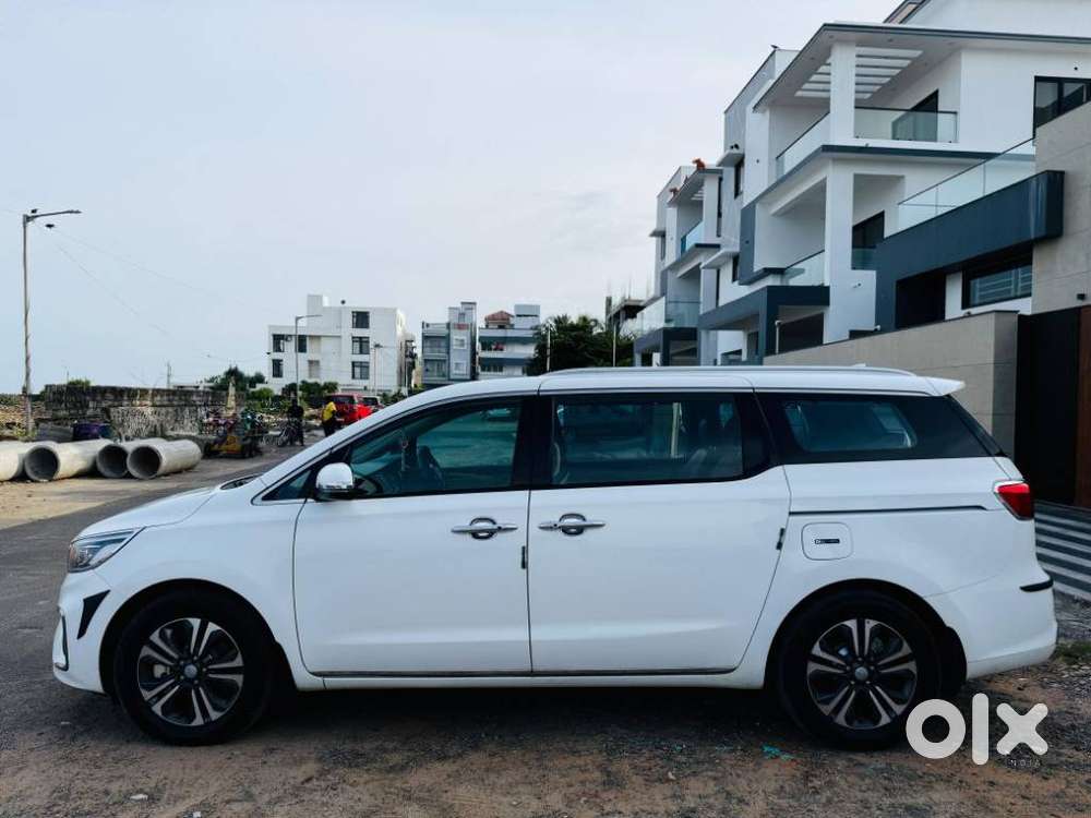 Kia Carnival Prestige, 2021, Diesel