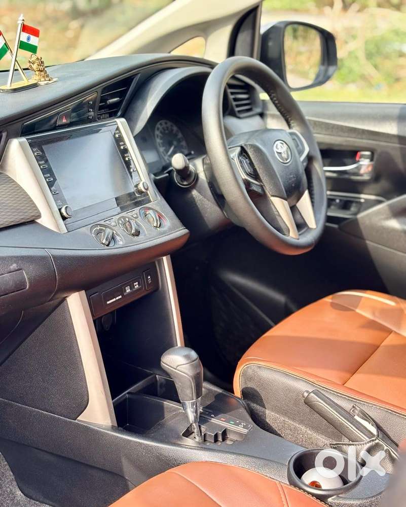 Toyota Innova Crysta [2020-ongoing] 2.4 Gx At 7 Str, 2021, Diesel